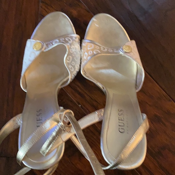 Guess strappy heels - Picture 4 of 4